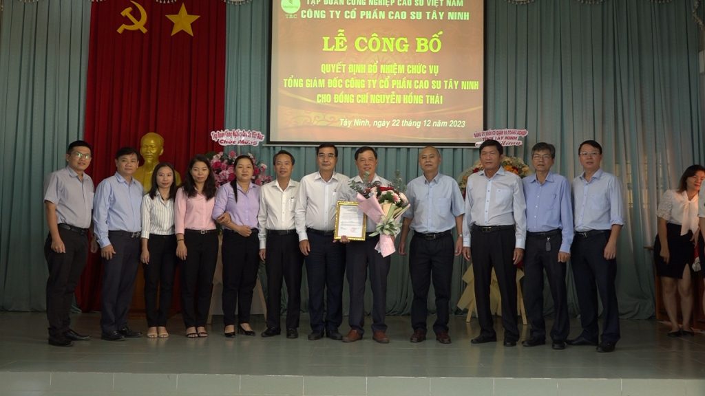 Lễ công báo quyết định bổ nhiệm chức vụ Tổng Giám Đốc Công ty cho Ông Nguyễn Hồng Thái